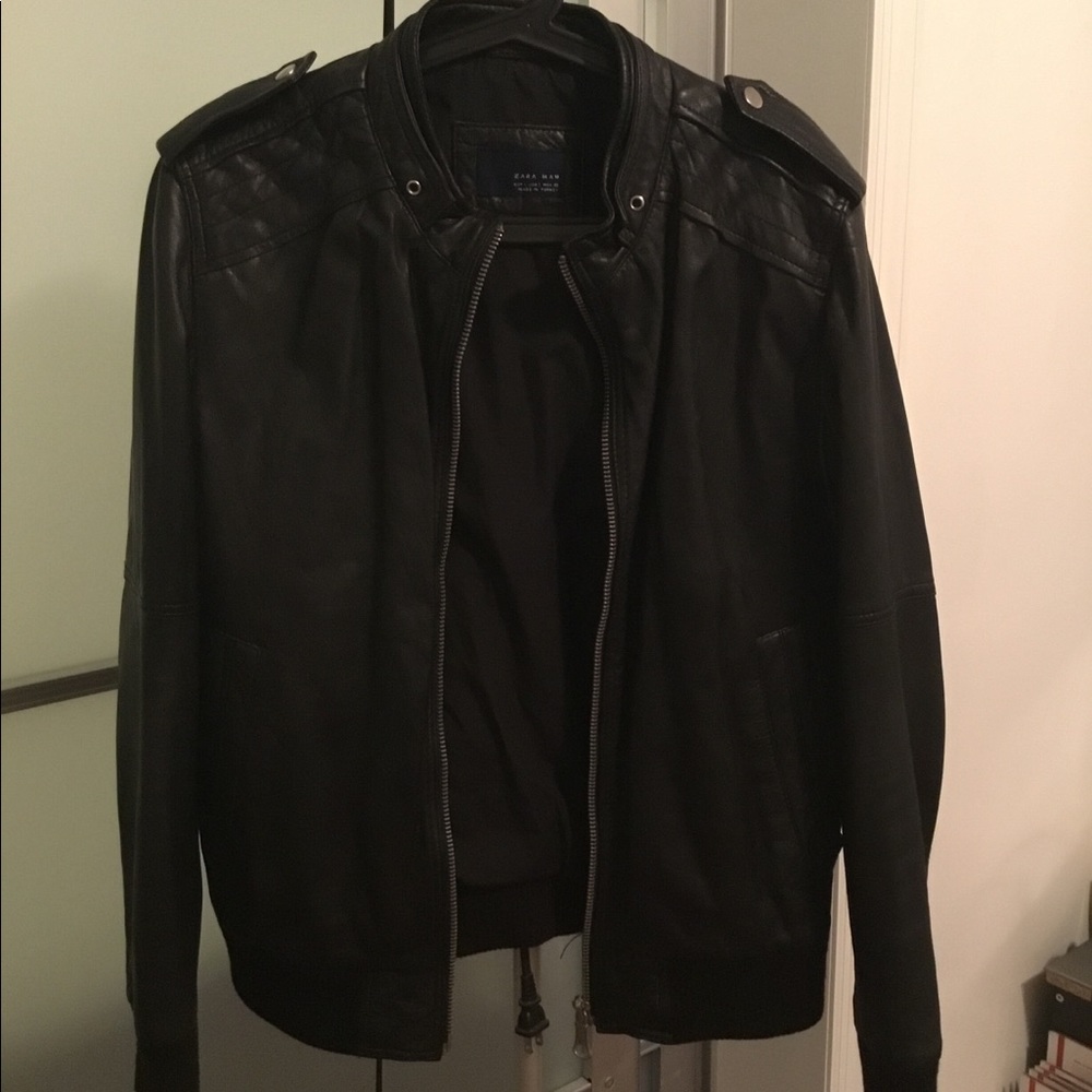 Zara Men 100% leather jacket